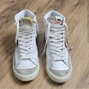 Nike Blazer Mid 77 Vintage White High Top Sneakers
